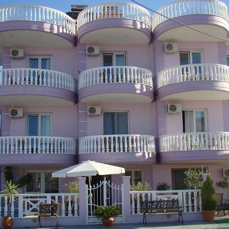 Rainbow Resort Paralía Dış mekan fotoğraf