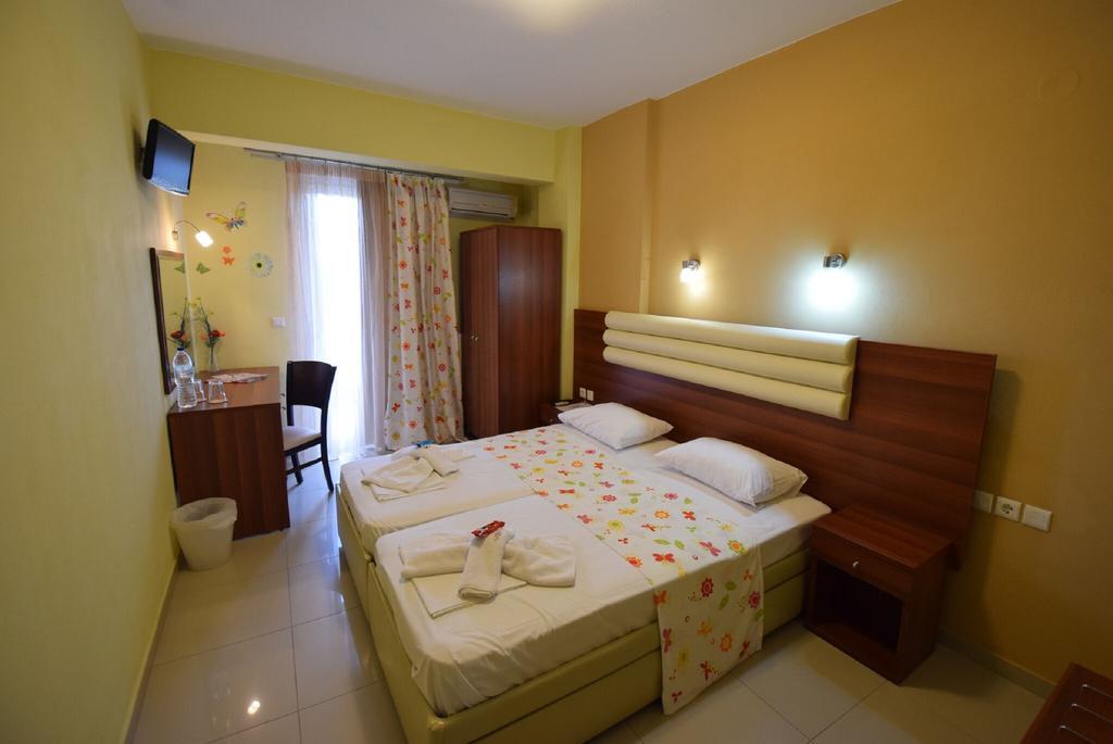 Rainbow Resort Paralía Dış mekan fotoğraf